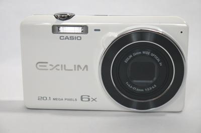 Casio Цифровая камера Exilim Белая EX-ZS35WE