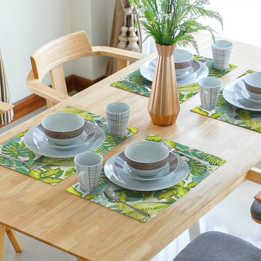 Tropical Palm Leaves Placemats Set of 4 12X18 Inch Summer Hawaiian Green Table Mat Heat-Resistant Washable Wipeable Place Mat
