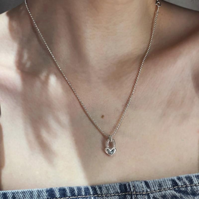 Весеннее ожерелье