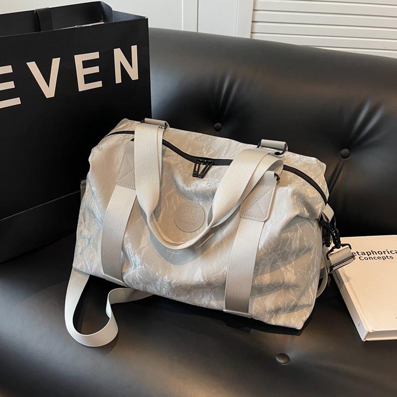 New Short-distance Hand-held Travel Bag for Women On Business Trip Boarding Luggage Bag Korean Style Casual and Fashionable One-shoulder Travel Bag