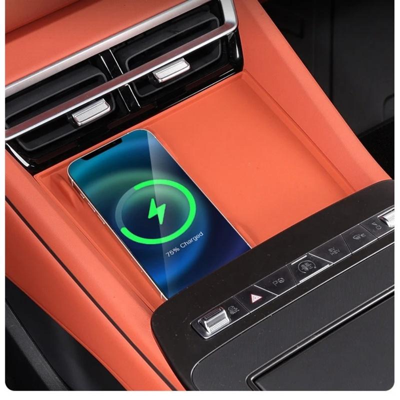 Автомобильное украшение Центральная консоль Органайзер Коврик для BYD Sealion 8 Atto 8 Tang L Беспроводная зарядка Силиконовый коврик Противоскользящий
