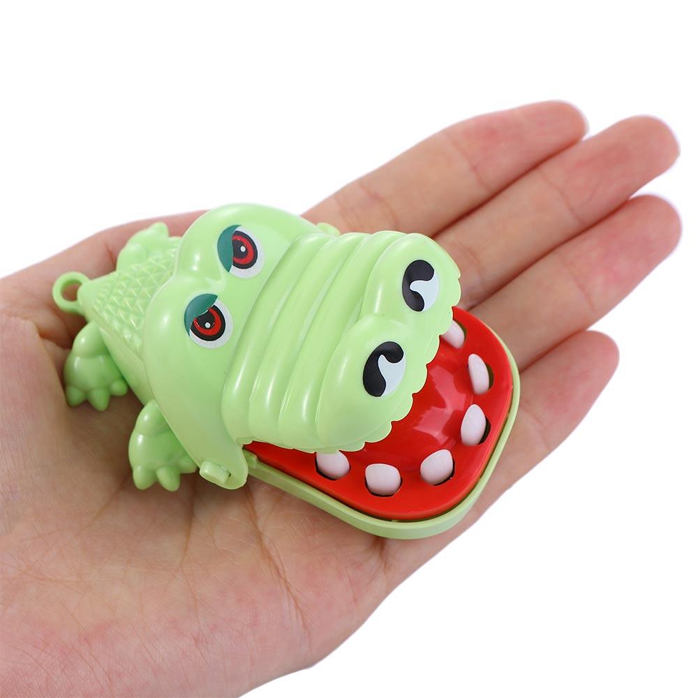 Hand Alligator With Keychain Dentist Mini Bite Finger Game Crocodile Mouth Crocodile Toys Gags Toy