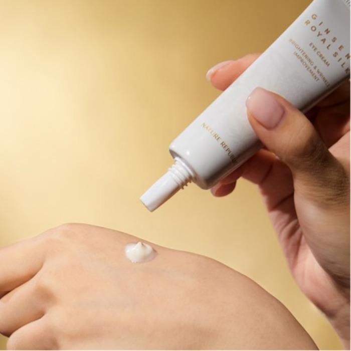 Nature Republic Набор: Женьшень и Королевский Шелк Водянистый Крем и Крем для Глаз (3 шт)