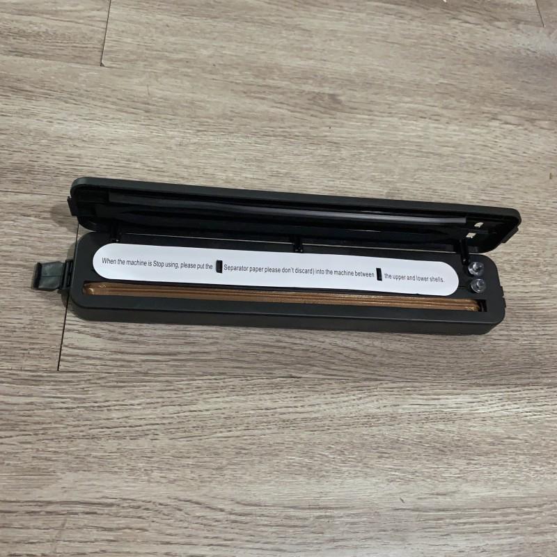 Автоматический вакуумный упаковщик для бытового хранения продуктов