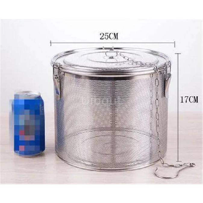 Round hole 304 Stainless Steel Seasoning Bag Gravy Soup Taste Spice Box Basket Brine Hot Pot Slag Separation Colander Strainers6