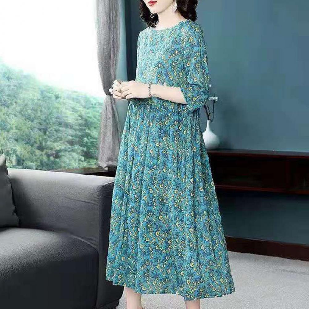 Floral Dress Elegant Floral Print A-line Midi Dress with Half Sleeves Round Neck for Plus Size Women for Dating Commuting