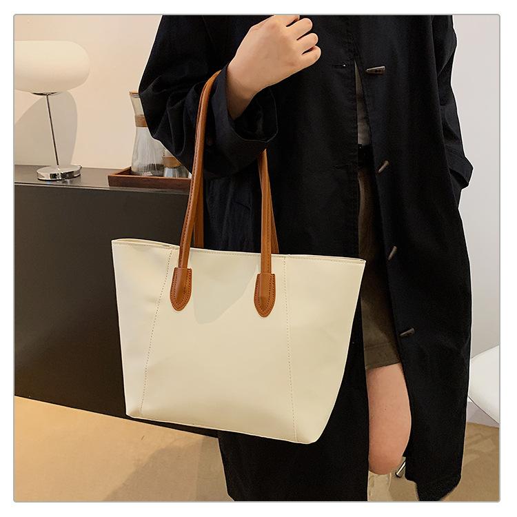 New Large Capacity Faux Leather Tote Bag for Women Office Commute Shoulder Handbag Casual Work Purse