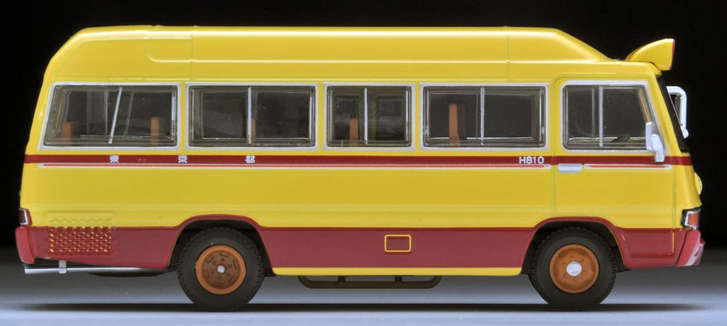 Tomica Limited Vintage Scale Toyota Coaster Toei Minibus 1/64 LV-184c (Finished Model)