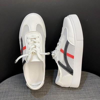 Плоские сетчатые дышащие маленькие белые женские летние 2024 новые повседневные удобные спортивные кроссовки для бега