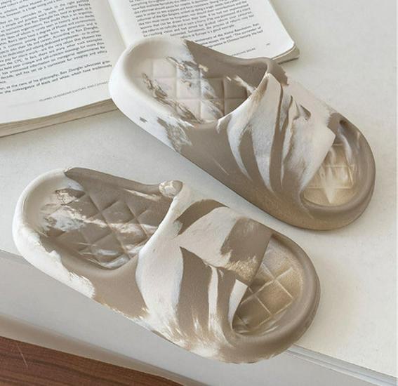 Летние тапочки в уличном стиле из ЭВА на толстой подошве для мужчин и женщин: Дизайн Splash Ink, идеально подходит для улицы, дома и ванной.