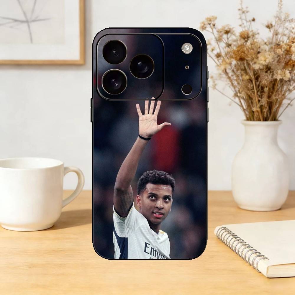 Чехол для телефона Rodrygo S-Silva de G-Goes Для iPhone 17,16,15,14,13,12,11 Plus,Pro,Max,Mini Силиконовый черный Мягкая накладка
