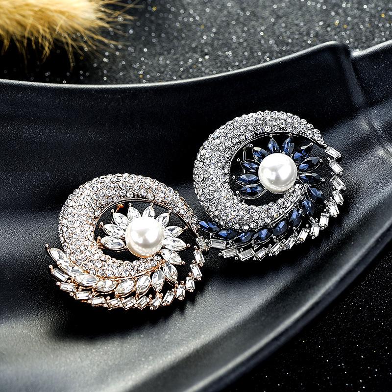 Модные цветочные броши для женщин, милые серебряные украшения, подарки, аксессуары для платья и пальто