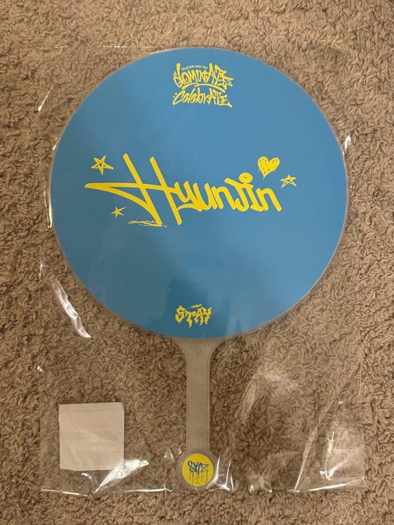 [USED] Stray Kids POPUP Hyunjin Fan Pickett