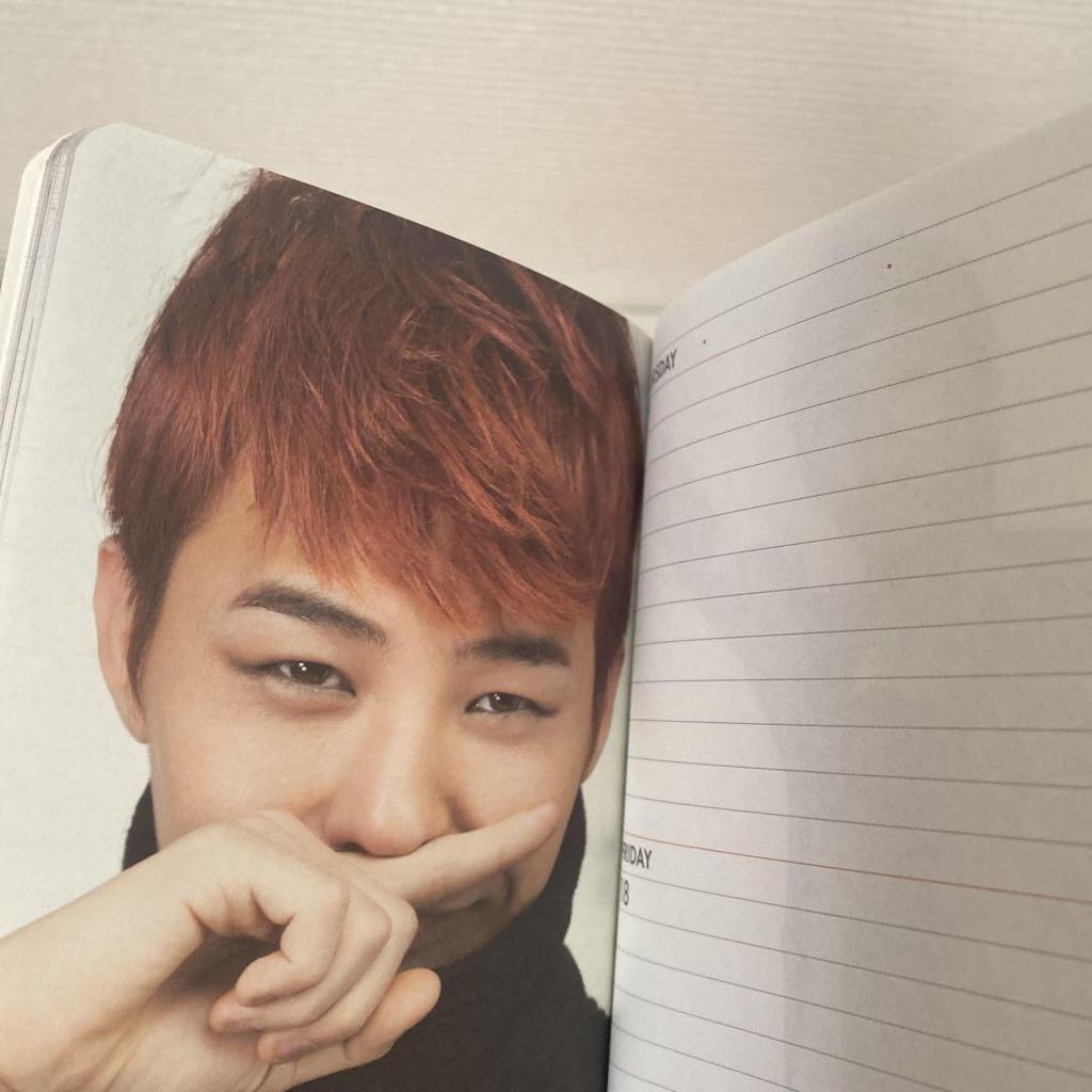 [USED] BIGBANG MAKING DVD + Calendar + DIARY 2011 Set