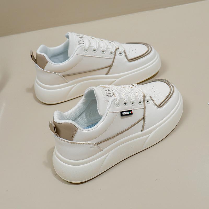 White Shoes Fashionable Autumn New Platform Height Increasing Breathable Casual Shoes for Students
