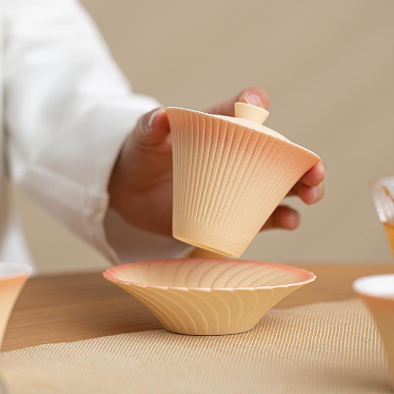 Набор гайвань и чашек для чая с градиентным фейерверком - Высококачественный керамический набор для чая Кунг-фу с подарочной коробкой для сувенира на Праздник Весны