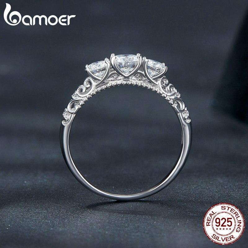 BAMOER 1.1CT Round Moissanite 14K Gold Plated Ring for Women D Color VVS1 EX Lab Diamond Engagement 925 Sterling Silver Ring