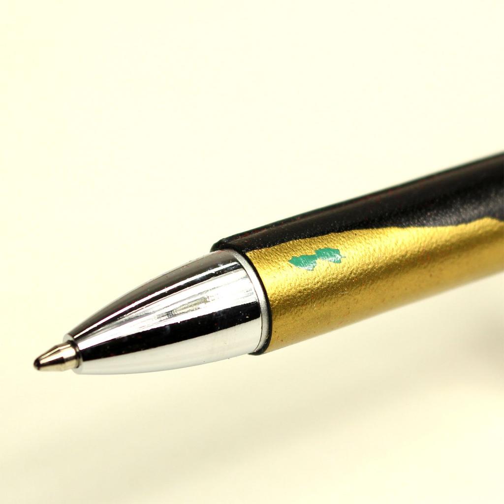 Шариковая ручка Hashimoto Lacquer Art, обернутая в натуральную кожу, коробка Honjin Makie из черной кожи с изображением осенних листьев павловнии