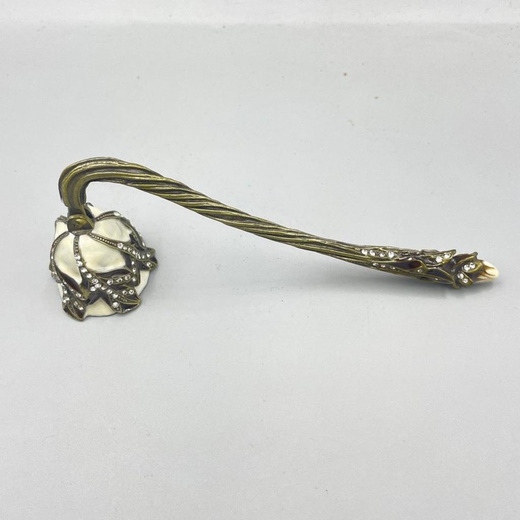 High-Volume Supply Zinc Alloy Judaica Candle Accessories Professional Grade Synagogue Candle Snuffer Price