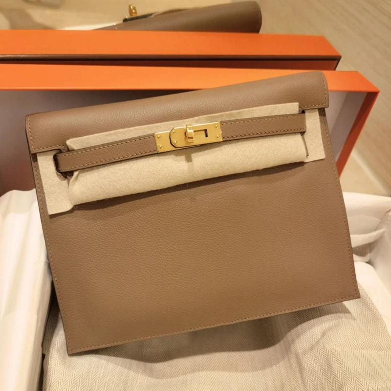 Стильная кожаная танцевальная сумка 2024 года: Многофункциональная, натуральная коровья кожа, женская повседневная модная сумка на одно плечо или для ношения в руке