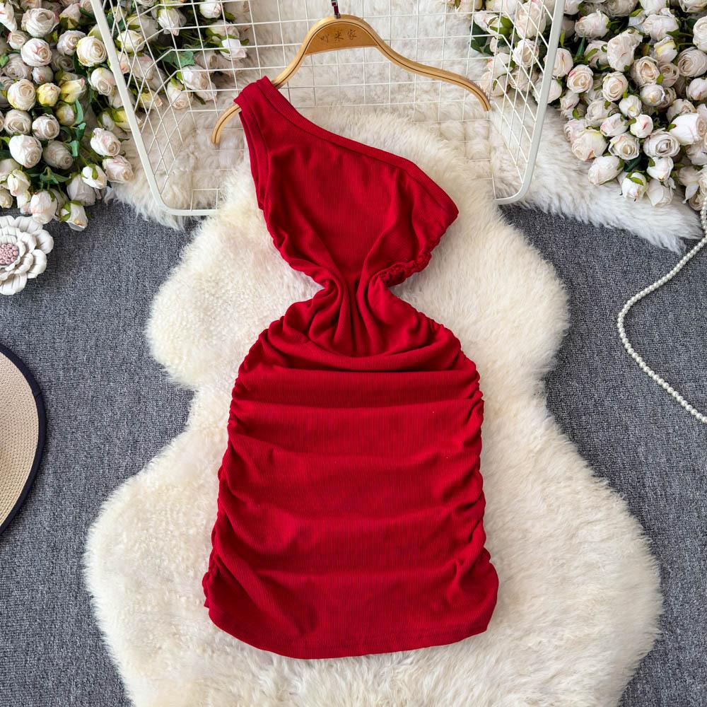 Платье с косым воротником для похудения и моделирования женской одежды на весну