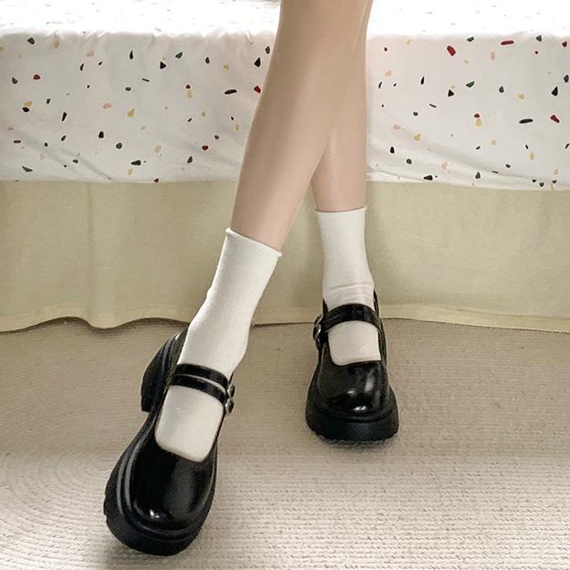 Black French Retro Thick Heel Platform Small Leather Shoes Women's 2025 New Autumn and Winter Versatile Skirt Mary Jane Single Shoes