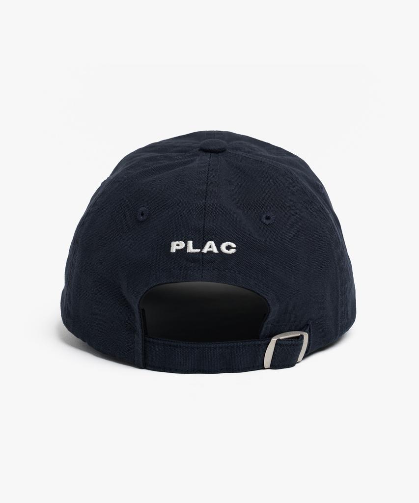 Кривая бейсболка с логотипом PLAC P