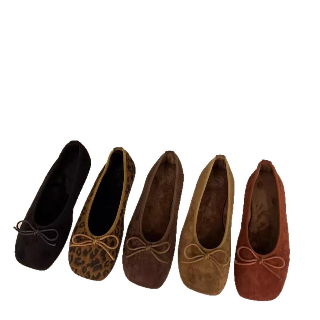 Французские ретро туфли-лодочки на плоской подошве из замши с леопардовым принтом, женская обувь 2025 осень и зима, плюшевые туфли, туфли Doudou