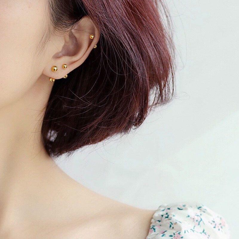 Silver Needle Screws Fasten Stud Earrings. Women's Round Ball Ear Barb. No Need To Remove The Earrings. Anti-loss Design.