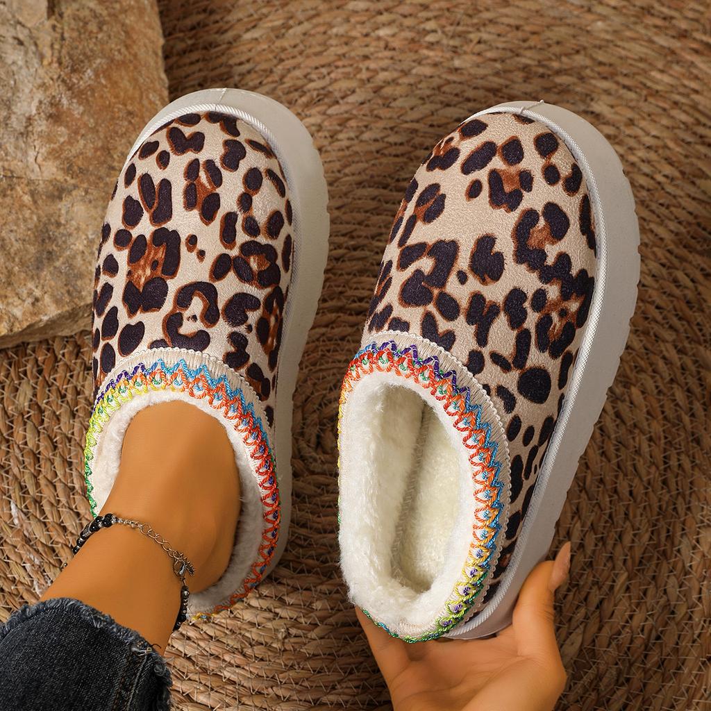 Fashion Women Boots Boots Winter 2025 New Warm Thick Sole Boots ComfortableCovered Half Slippers Warm Thickened Fluff Shoes for Women