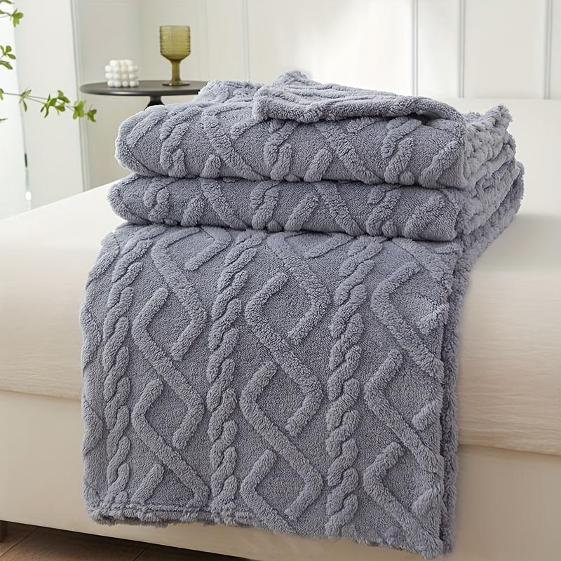 Blanket Comfortable Soft 3D Fashionable Design Plush Thick Warm Blanket, Soft Warm Plush Air Conditioning Blanket Flannel Throw Blanket