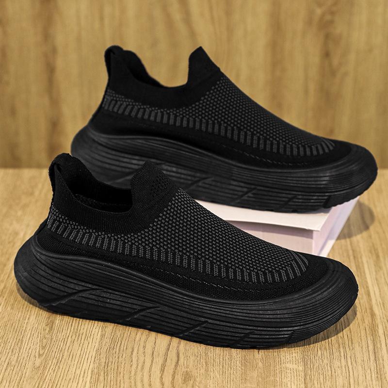 Men's Sports Shoes Summer New Casual Versatile Fly-woven Thick Soles Increase Height Lazy Running Shoes Men's Shoes
