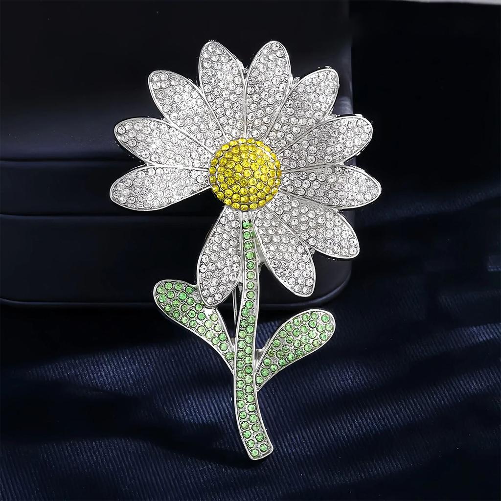 Elegant Daisy Brooch, Unisex Daisy Accessories, Suit and Dress Accessories, Can Be Worn All Year Round, Perfect Jewelry Gift