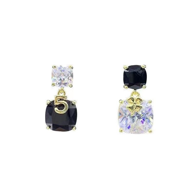 Exquisite and Luxurious Asymmetric Black and White Crystal Earrings, Suitable for Women's Luxury Accessories