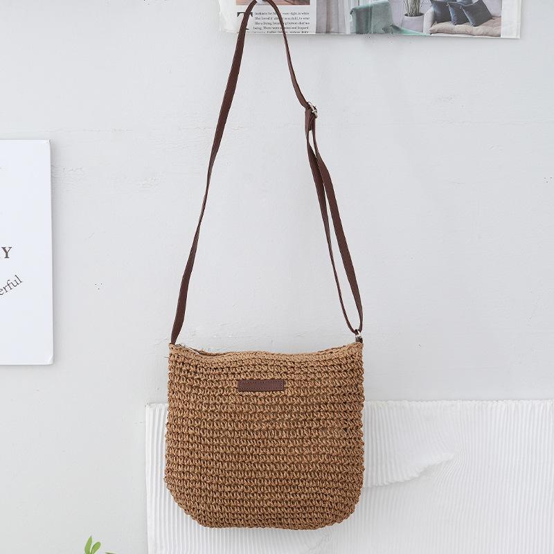 New handmade crochet bag messenger bag Korean version fashion beach bag casual versatile straw bag women's bag wholesale