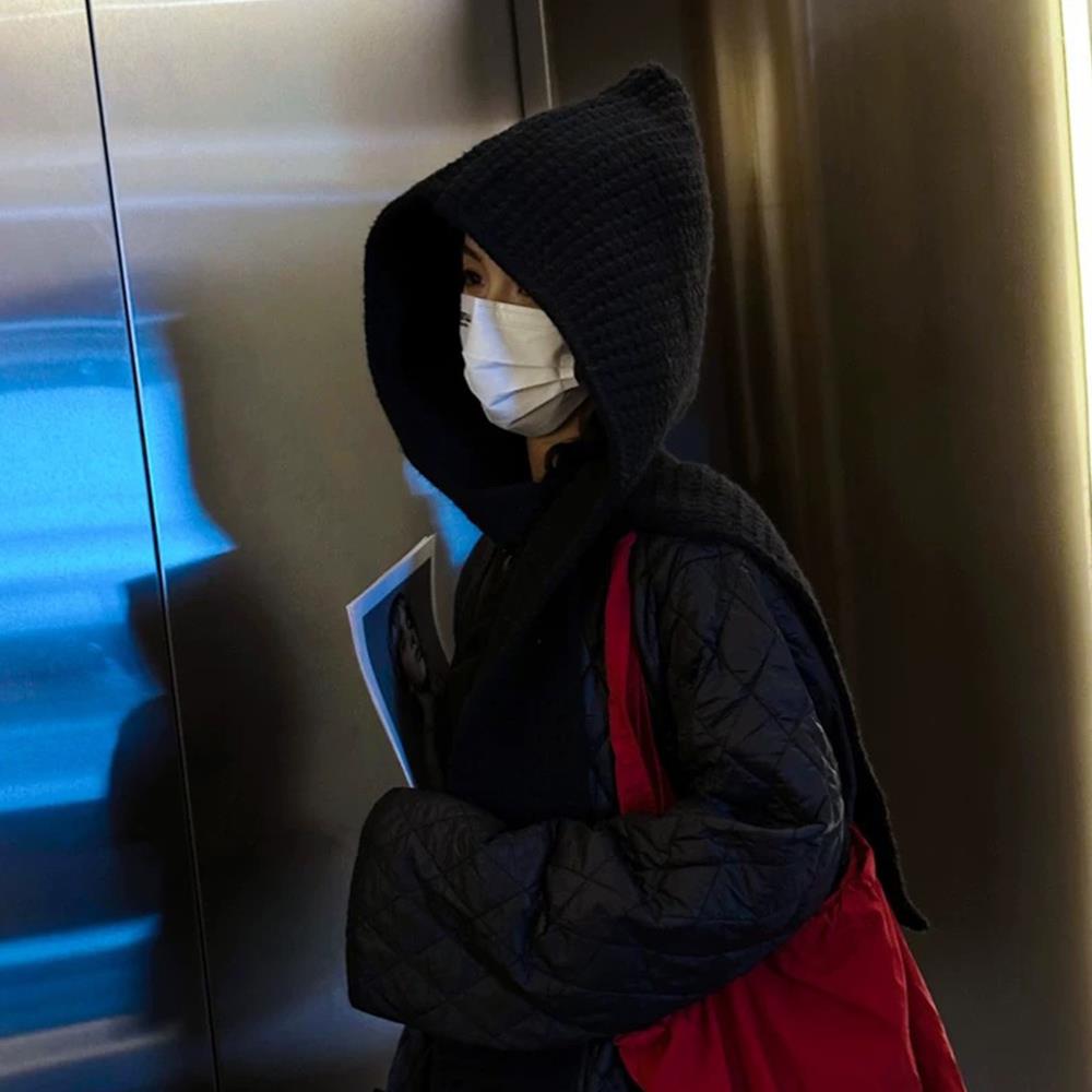 Вязаные шапки с капюшоном, уличный шарф с капюшоном, зимние балаклавы, утолщенные осенне-зимние защитники шеи, головные уборы, однотонные вязаные шапки-бини