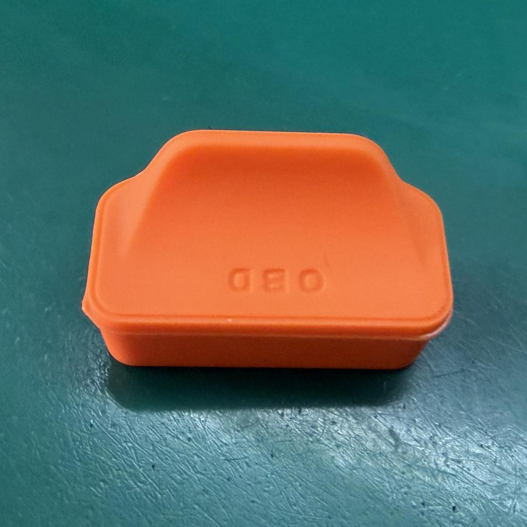 Mercedes-Benz OBD Interface Silicone Cover: Waterproof Protector for GLC300L, C-Class, E-Class Interior Diagnostic Port.