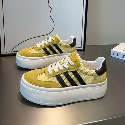 Ретро кожаные женские весенние новые универсальные белые туфли на толстой подошве, увеличивающие рост, повседневные спортивные кеды