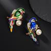 Pearl Diamond Bird Brooch: Imitation Parrot Pin with Oil Drop Details - Unique Animal Corsage Accessory for Women