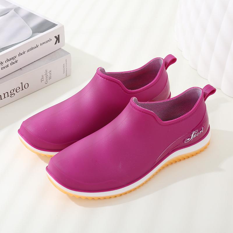 Новые женские модные непромокаемые туфли с неглубоким вырезом и нескользящей подошвой для повседневной носки, износостойкие водонепроницаемые резиновые туфли