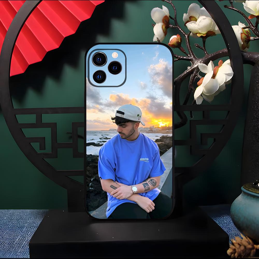Singer Fede V-Vigevani Phone Case For IPhone 17 Pro Max 16 15 14 Pro Max 13 11 Air Plus Silicone Cover