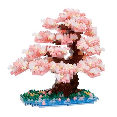 Набор Kawada Nanoblock 'Цветущая сакура Сомэй Ёсино', 990 деталей, 15 x 14,2 x 13,5 см, Возраст 12+, Декор интерьера, Хобби, NBM-048