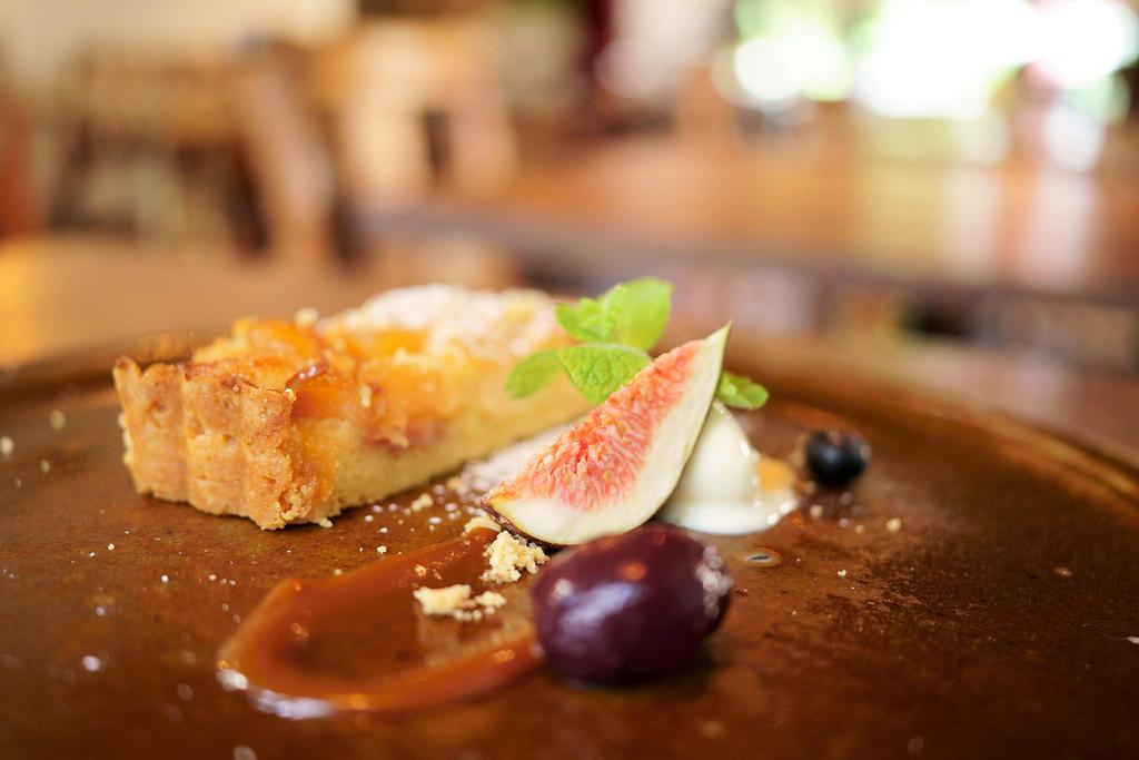 Tamron 35mm Di III OSD Mount Lens Size Mirrorless F/2.8 M12 (Model F053) FE (full Compatible) 35F/2.8DI3OSDF053