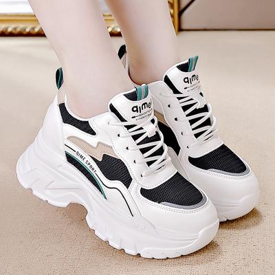 Женская обувь – Кроссовки