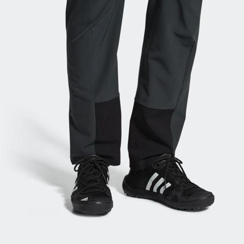 Adidas Climacool Daroga Two 13 Профессиональная сетчатая ткань Синтетическая кожа Дышащие Низкие Кроссовки Унисекс Черный Белый Q21031