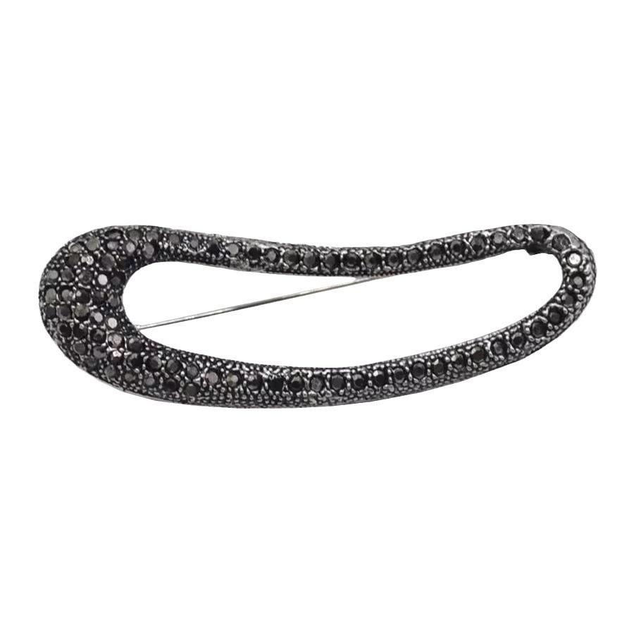 Irregular-shaped Oval Brooch, Feminine Charm, Diamond-encrusted Geometric Brooch, Niche High-end Design Sense