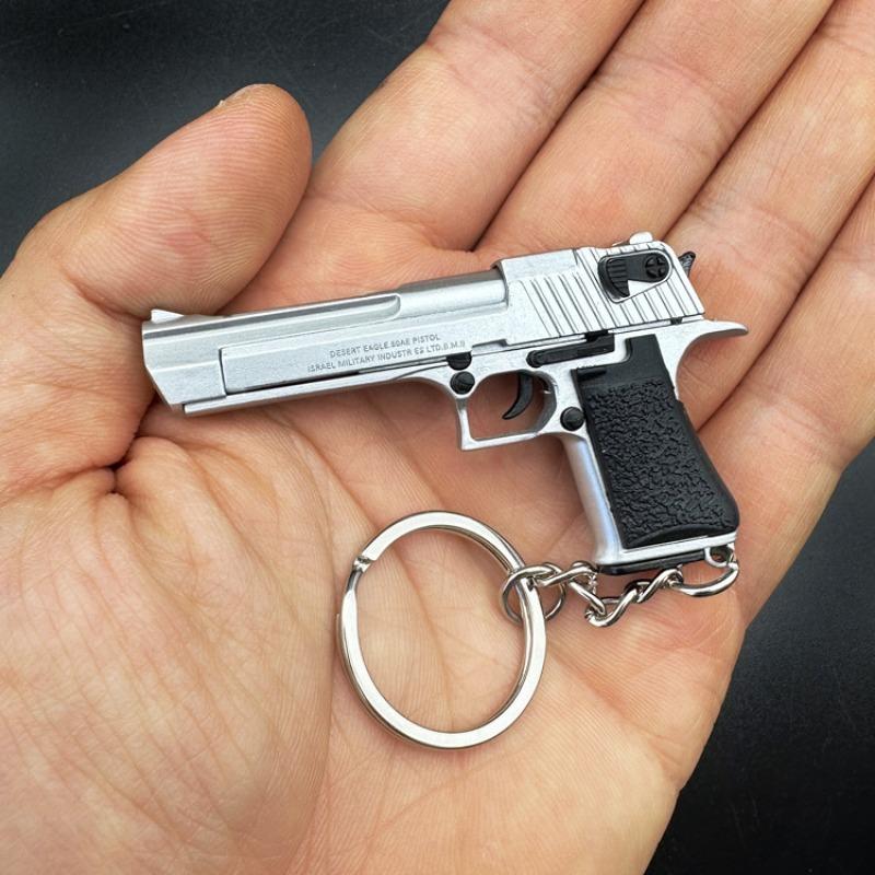 1:4 Металлический игрушечный пистолет Desert Eagle, модель мини-сплавного брелока, реальный вид, коллекция Pubg Prop, креативная подвесная подарочная игрушка для мальчиков и взрослых