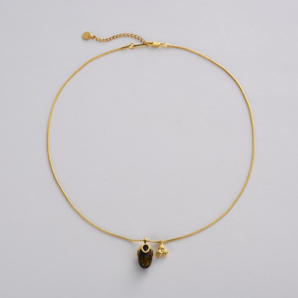 Премиум Легкая Роскошь Позолоченная 18K Настоящим Золотом Вставка Янтарный Камень Подвеска Длинная Цепь Нишевая Мода Персонализированное Ожерелье