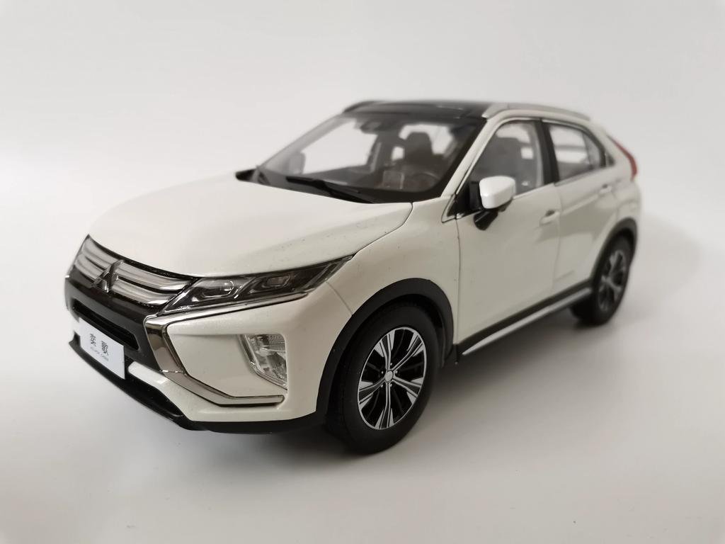 wsdm9 Original Guangzhou Automobile Mitsubishi Yige Car Model Eclipse Cross 1:18 Alloy Simulation Car Model Gift In Stock