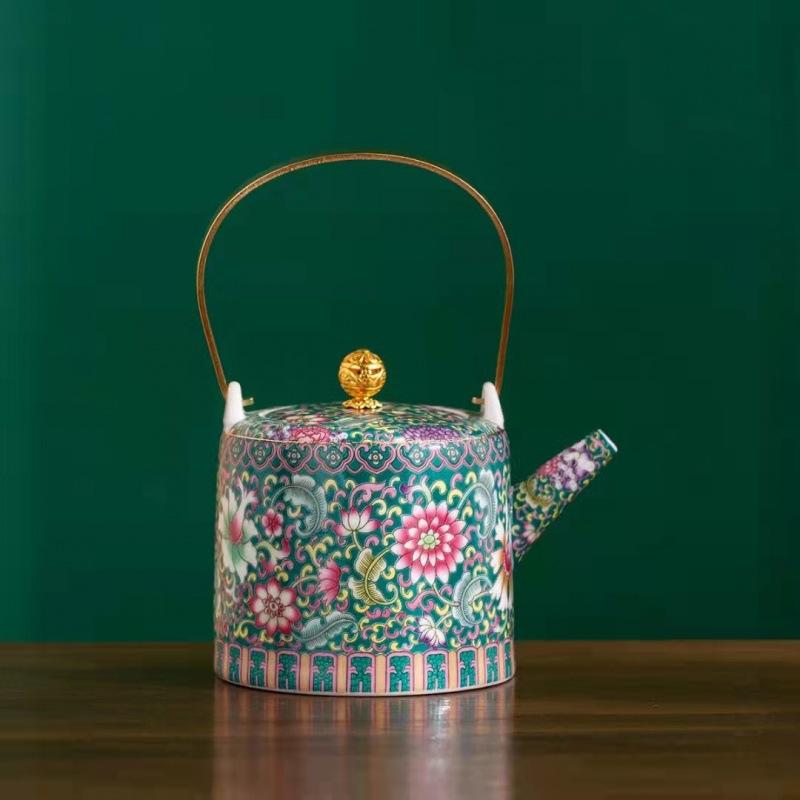 Цзиндэчжэньская керамика и керамика Керамический прессованный чайник для пуэра Чайник с ситечком для заваривания чая Чайная посуда Чайная посуда Чайная церемония